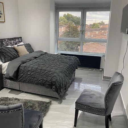 Luxurious 2-Bed Apartment In Woolwich London Kültér fotó