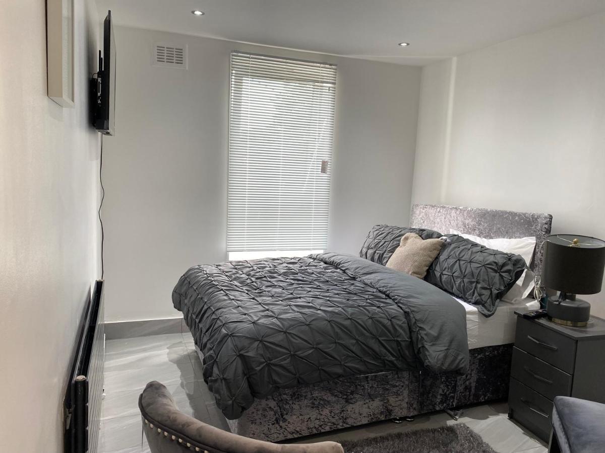 Luxurious 2-Bed Apartment In Woolwich London Kültér fotó