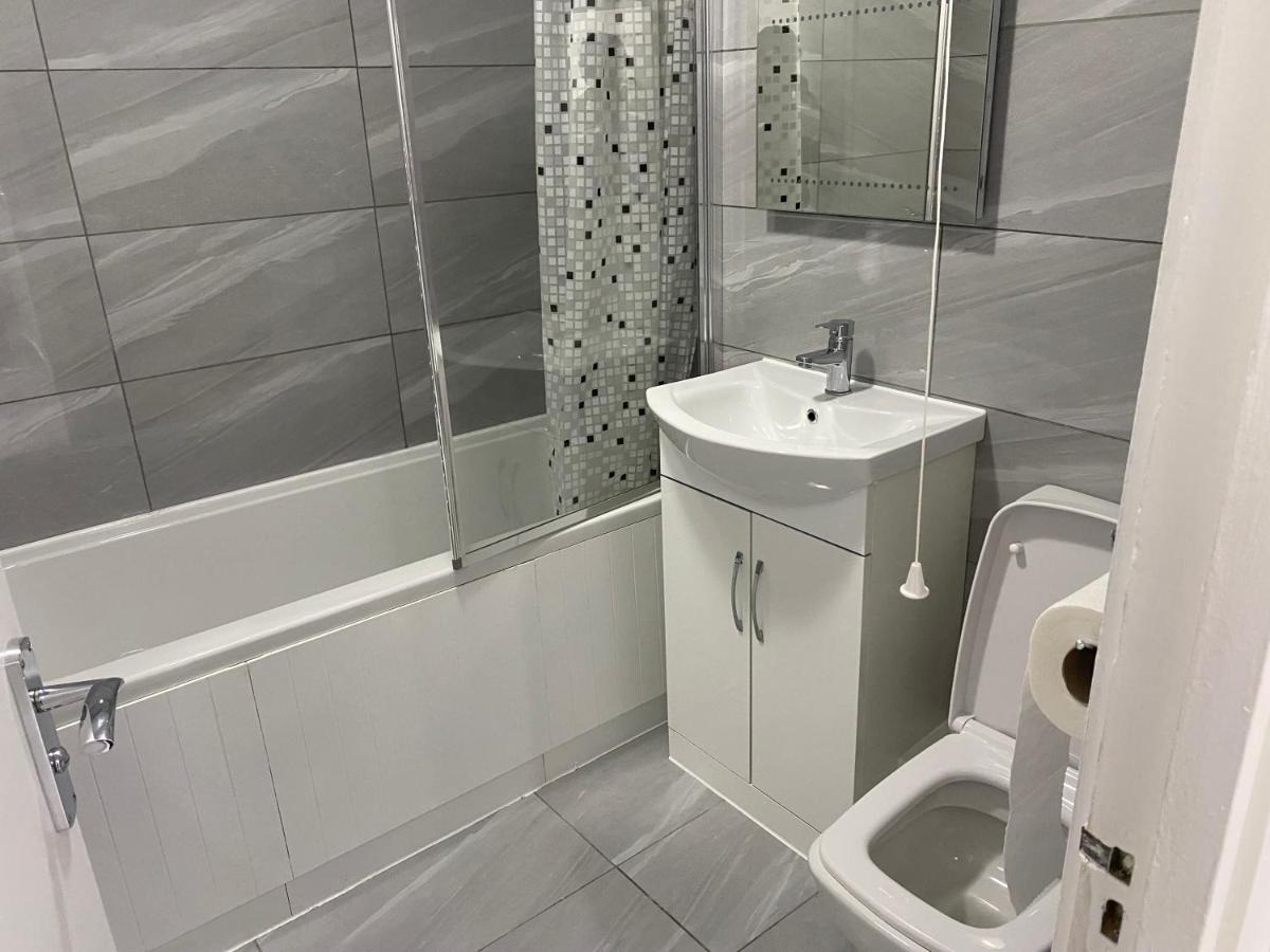 Luxurious 2-Bed Apartment In Woolwich London Kültér fotó