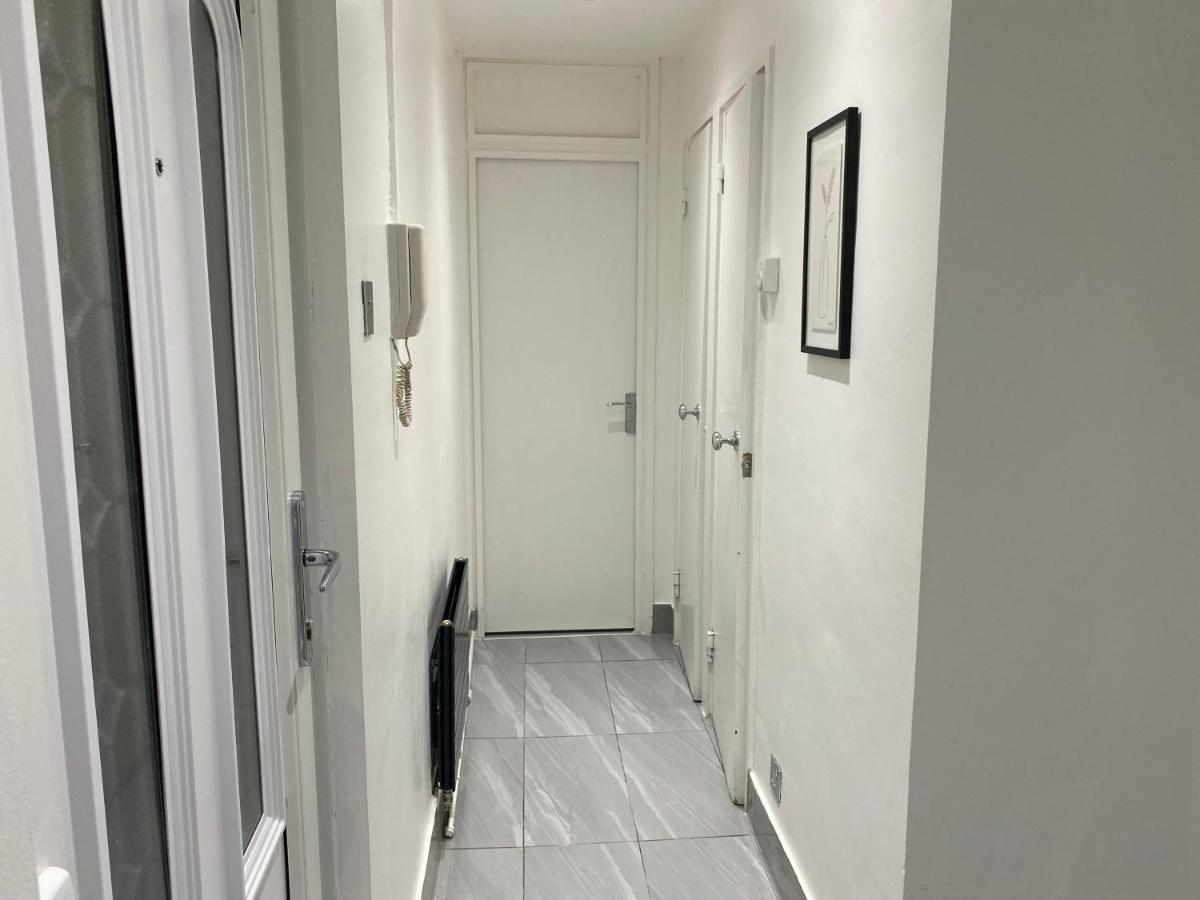 Luxurious 2-Bed Apartment In Woolwich London Kültér fotó
