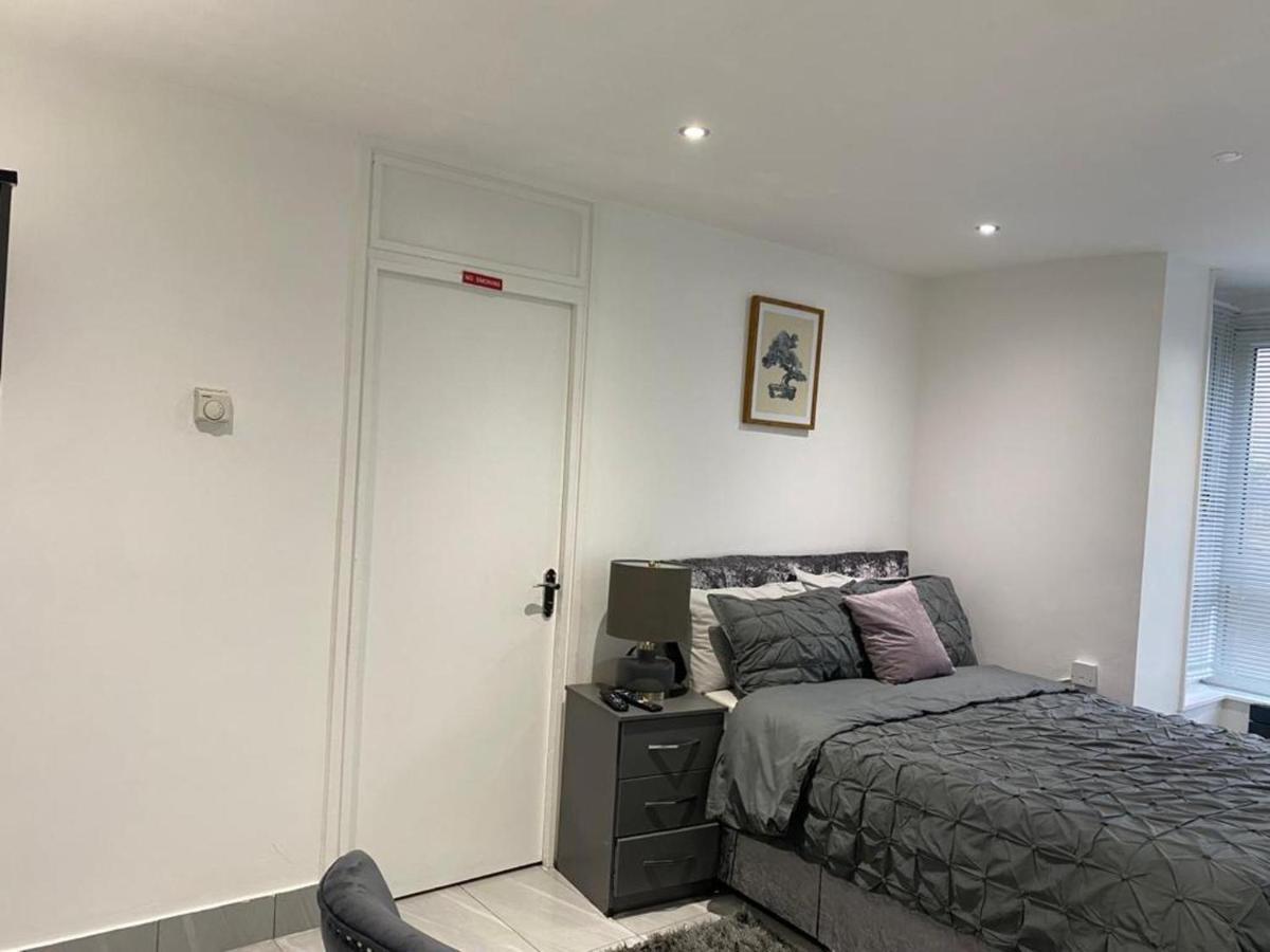 Luxurious 2-Bed Apartment In Woolwich London Kültér fotó
