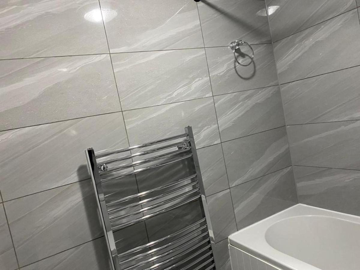 Luxurious 2-Bed Apartment In Woolwich London Kültér fotó